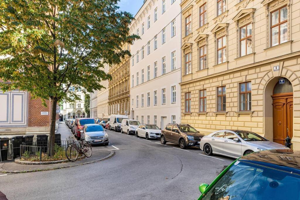 St. Elizabeth 2 Apartment Виена Екстериор снимка